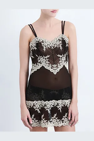 Wacoal Womens Embrace Lace Stretch-Lace Chemise
