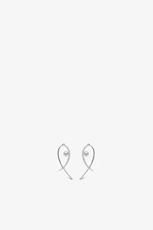Yoko London Sleek 18ct , 0.544ct Diamond and Pearl Earrings