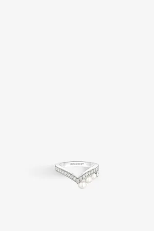 CHAUMET Josphine Aigrette 18ct White-Gold and Pearl Ring