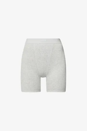 SKIMS Womens Ribbed High-Rise Stretch-Cotton Boxer Shorts