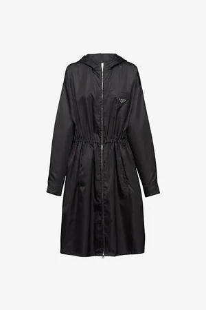 Prada Womens Re-Nylon Logo-Badge Relaxed-Fit Nylon Raincoat