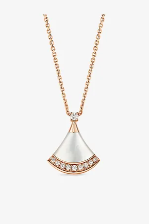 Bvlgari Divas Dream 18ct Rose-Gold, 0.13ct Brilliant-Cut Diamond and Mother-Of-Pearl Pendant Necklace