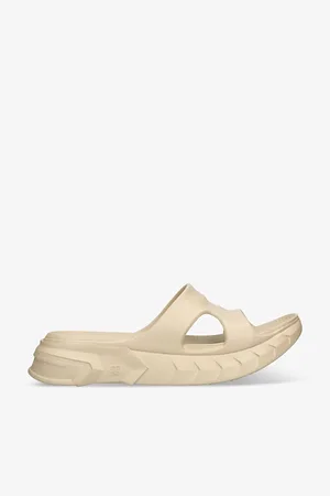 Givenchy Mens Marshmallow Logo-Embossed Rubber Sliders