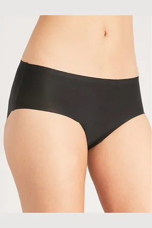 Chantelle Womens Soft Stretch Smooth One-Size Hipster Briefs