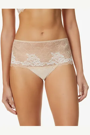Wacoal Womens Lace Perfection Mid-Rise Stretch-Lace Briefs