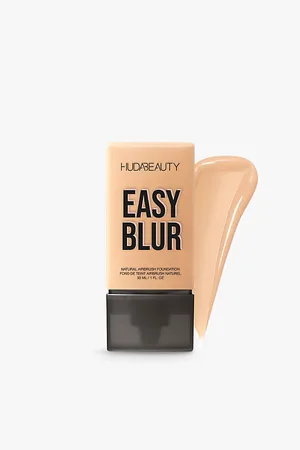 HUDA BEAUTY Easy Blur Natural Airbrush Foundation 30ml