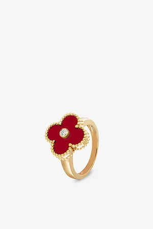 Van cleef Vintage Alhambra Yellow-Gold, Carnelian and 0.06 Carat Diamond Ring