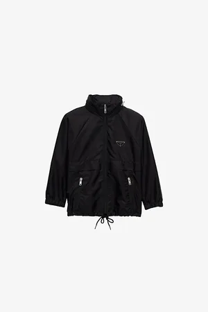 Prada Womens Re-Nylon Logo-Plaque Raglan-Sleeve Nylon Rain Jacket