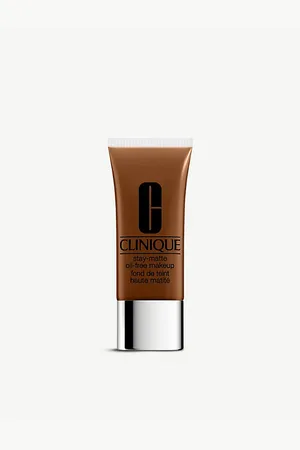 Clinique Stay-Matte Oil-Free Foundation