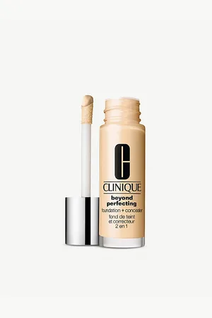 Clinique Beyond Perfecting Foundation and Concealer 30ml