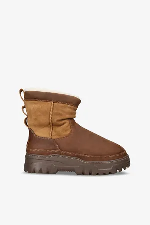 UGG Mens Heritagetrailgazer Slip-On Suede Ankle Boots