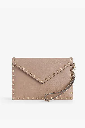 VALENTINO GARAVANI Womens Rockstud Grained- Leather Pouch