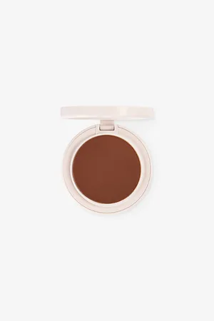 Kylie BY Kylie Jenner Natural Blur Powder Foundation 10g