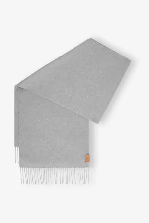 Loewe Womens Logo-Patch Fringed Cashmere Scarf