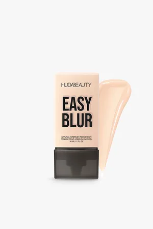HUDA BEAUTY Easy Blur Natural Airbrush Foundation 30ml