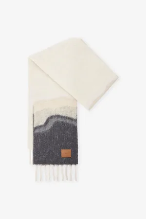 Loewe Womens Jacquard-Pattern Alpaca and Wool-Blend Scarf