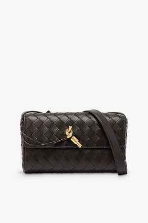 Bottega Veneta Womens Andiamo Leather Cross-Body Bag