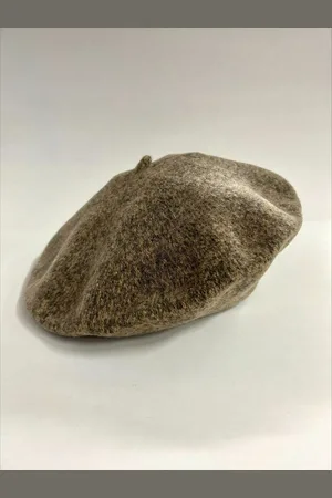 CELINE ROBERT Knitted beret hat - M