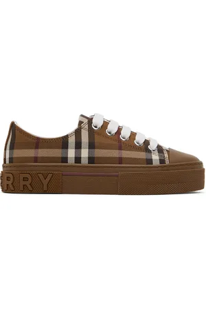 Burberry shoes 2025 outlet uk