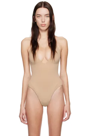 SKIMS Beige Seamless Sculpt Deep Plunge Thong Bodysuit