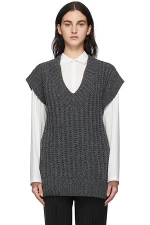 Ami Grey Hand-Knitted V-Neck Oversize Vest