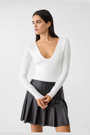 Stradivarius Polyamide V-neckline bodysuit XS