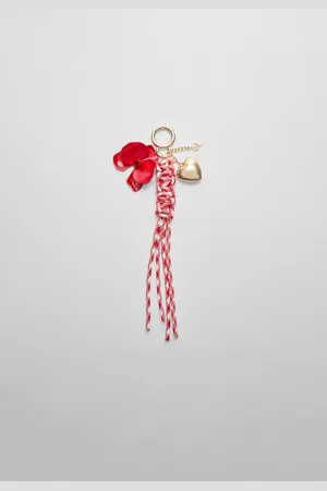 Stradivarius Flower and heart charm keyring OS