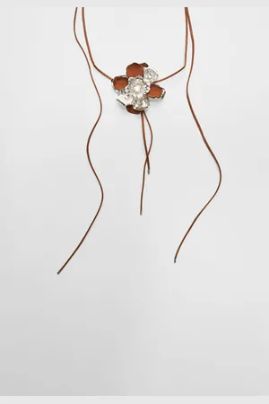 Stradivarius Contrast flower choker OS
