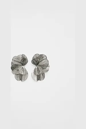 Stradivarius Textured flower fan earrings OS