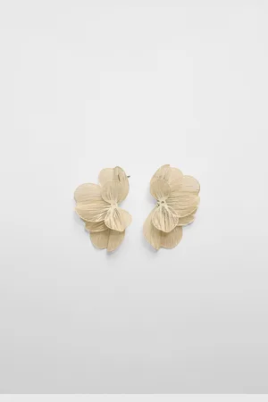 Stradivarius Textured flower fan earrings OS