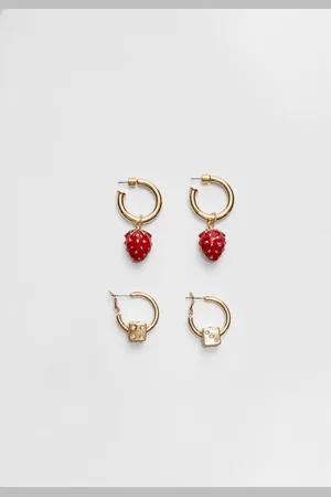 Stradivarius Set of 2 pairs of strawberry and dice earrings OS