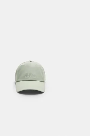 Stradivarius Hello weekend slogan cap OS