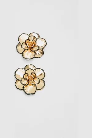 Stradivarius Contrast metal flower earrings OS