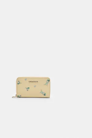 Stradivarius Rectangular purse with zip OS