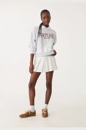 Stradivarius Embroidered polo sweatshirt M