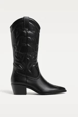 Stradivarius Heeled cowboy boots 3