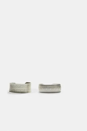 Stradivarius Set of 2 silver cuffs OS