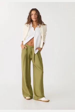 Stradivarius Flowing textured trousers with darts XL