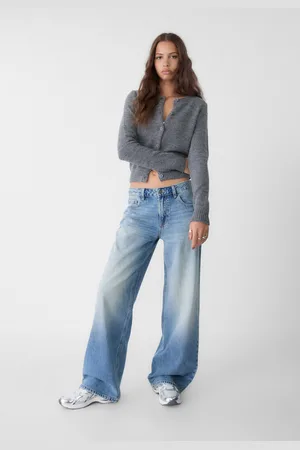 Stradivarius Low waist baggy jeans 16