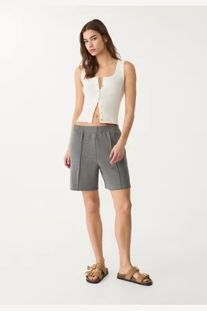 Stradivarius Soft-touch Bermuda shorts M