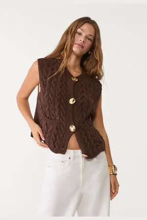 Stradivarius Cable-knit vest with golden buttons XL