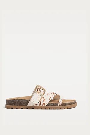 Stradivarius Flat faux fur leather sandals 3