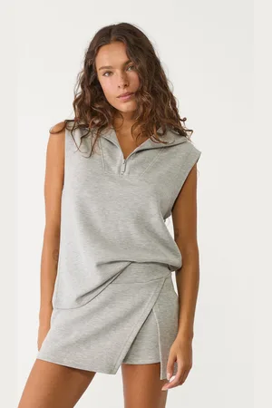 Stradivarius Soft-touch vest with zip XL
