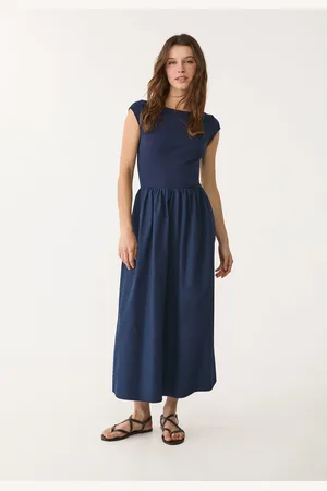 Stradivarius Contrasting midi dress XS