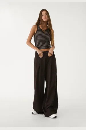 Stradivarius Wide leg smart trousers with darts 8