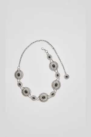 Stradivarius Contrast metal belt M