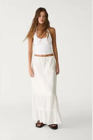 Stradivarius Flowing embroidered midi skirt M
