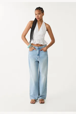 Stradivarius Embroidered halterneck top XS