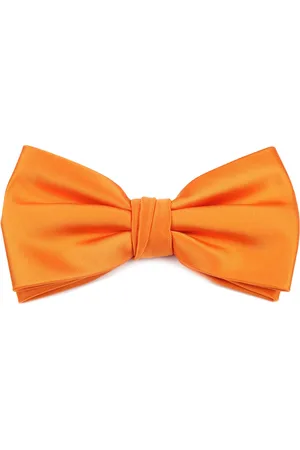 Suitable Satin Bow Tie