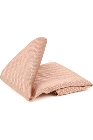 Suitable Pocket Square